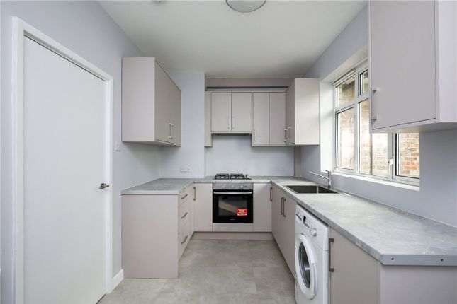 46, Northcote Avenue, London photo 4
