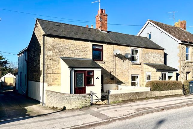 Thumbnail Cottage for sale in Oxford Road, Calne