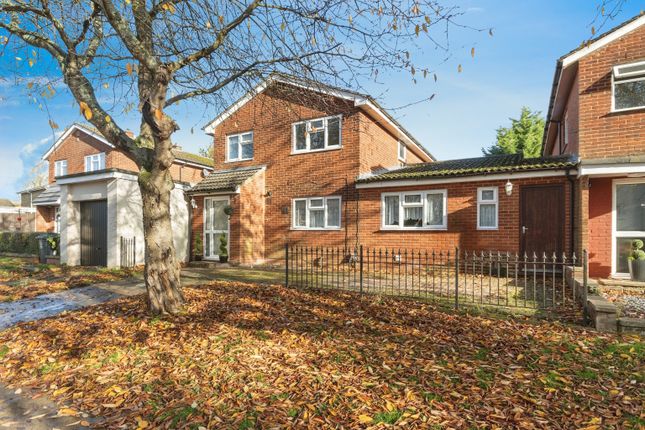 Thumbnail Detached house for sale in Park View, Stevenage, Hertfordshire