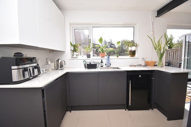 22, Lyndhurst Road, Exeter photo 4