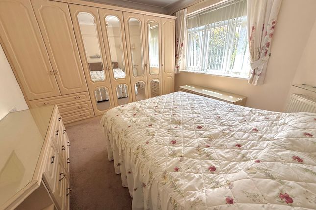 48, Angmering Way, Rustington photo 4