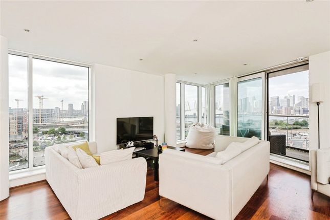 50, Alaska Apartments, London photo 2