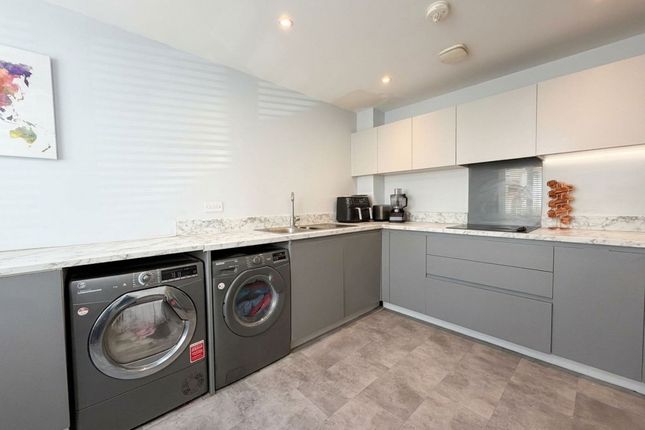 12 Selion Way, Bury St. Edmunds photo 3