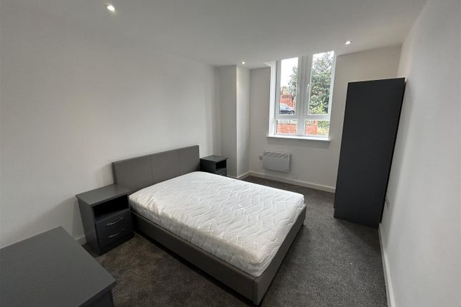 Flat 19, Clifton Park View, 15-21 Doncaster Gate, Rotherham photo 5