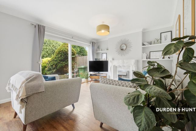 12 Ilfracombe Crescent, Hornchurch photo 4