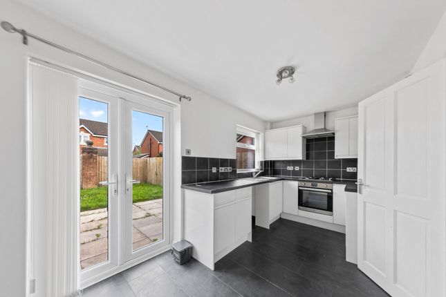 59 Helmsley Close, Warrington photo 4