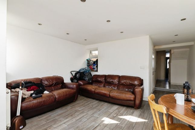 1, Ferndale Road, London photo 4