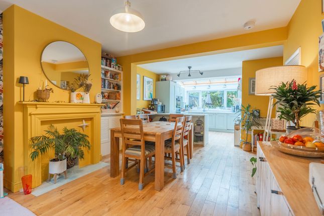 8 Whitwell Road, Norwich photo 4