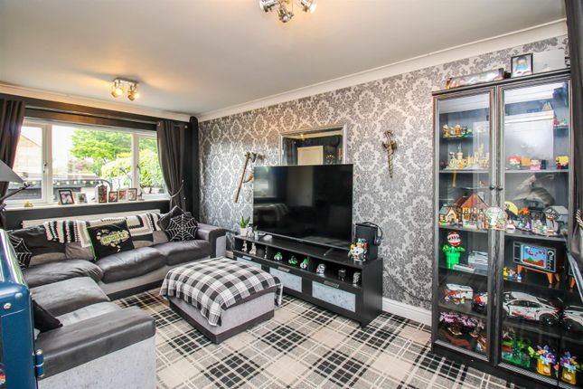 175, Alverthorpe Road, Wakefield photo 4