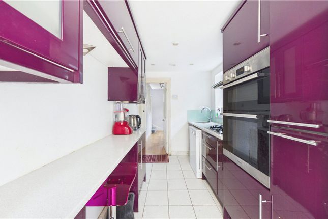 61, Cool Oak Lane, London photo 5