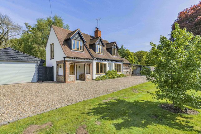 Thumbnail Detached house for sale in Oakley Wood, Nr Wallingford