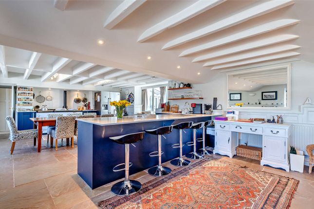 Kitchen Dinning Area