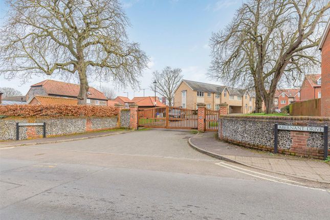 7, Abernant Drive, Newmarket photo 4