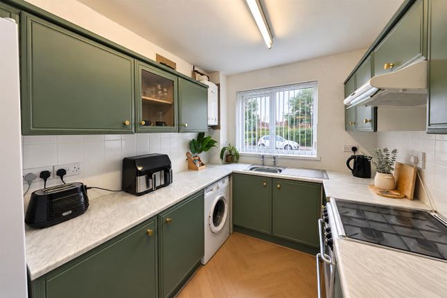 Woodleigh Drive, Hull photo 2