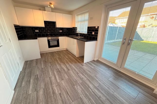 7 Linwood Grove, Prescot photo 4