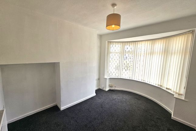 Hollydale Road, Birmingham photo 2