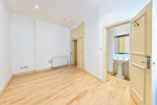 33 , Clanricarde Gardens, London photo 2