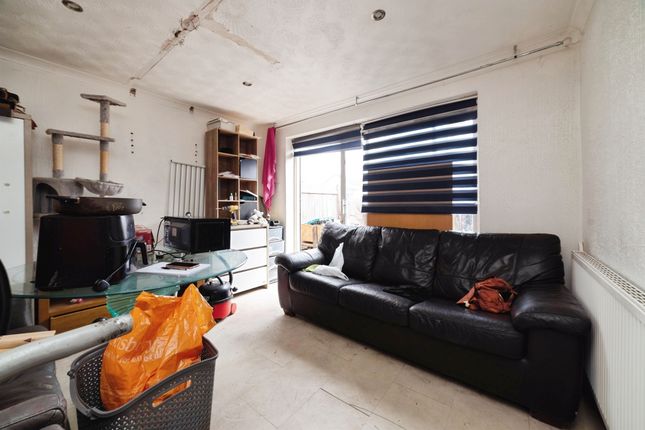 26, Faircourt, Hull photo 4