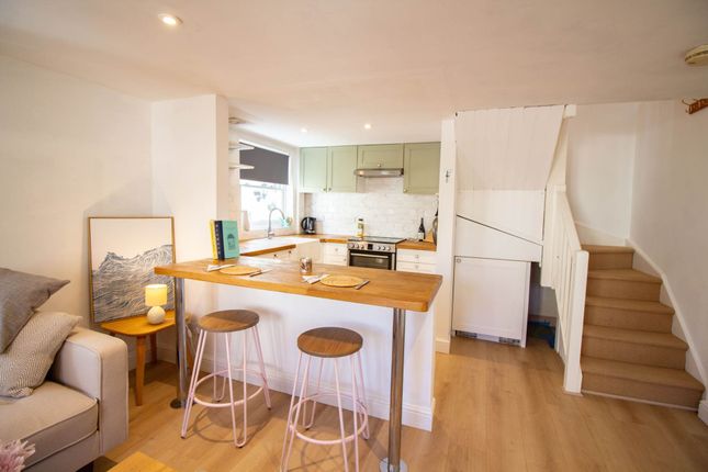 1, Hartley Court, Frome photo 2