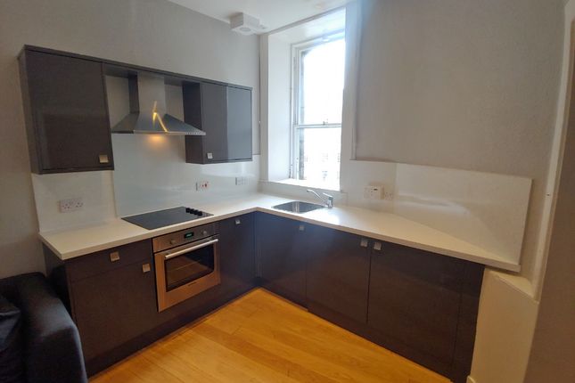 Flat to rent in Lothian Road, Tollcross, Edinburgh