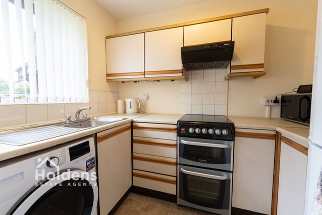 164 Kingsfold Drive, Preston photo 4