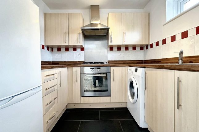 1 Guillemot Road, Bristol photo 4