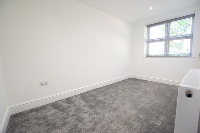 Apt 3 Bedroom.Jpg