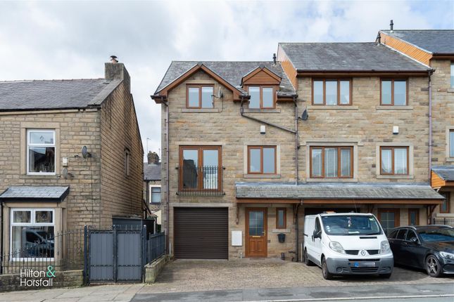 Standroyd Road