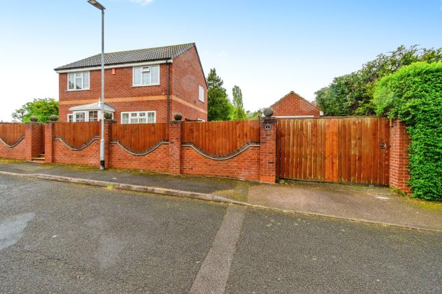 Detached house for sale in Fibbersley Bank, Willenhall, West Midlands