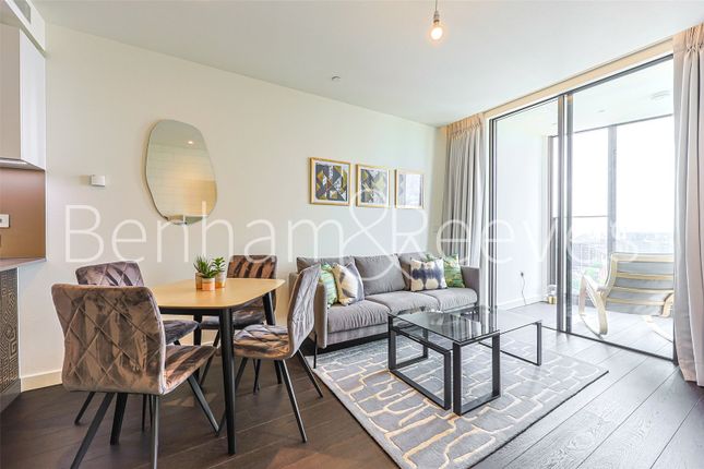 Flat 2709 Damac Tower, 67, Bondway, London photo 4