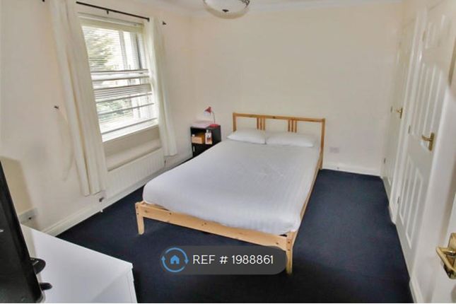 Flat to rent in Glebe Road, Chelmsford