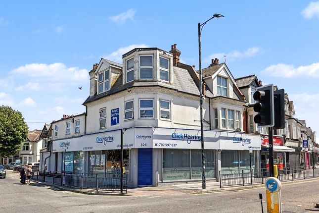 4-bed flat on 325A, London Road, Westcliff-on-Sea, £160,000