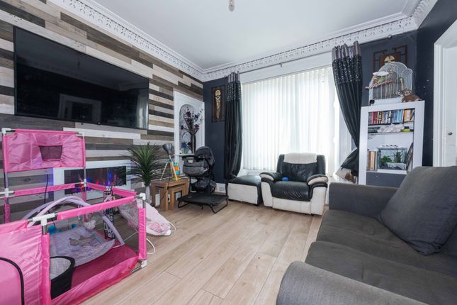 19b, Cairnie Street, Arbroath photo 2
