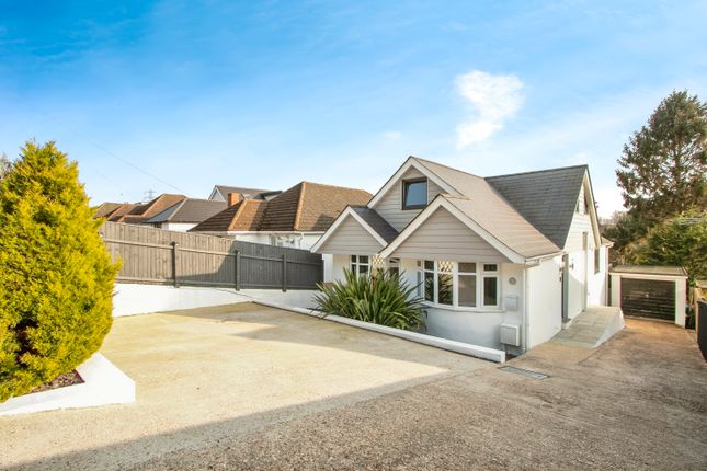 136, Evering Avenue, Poole photo 2