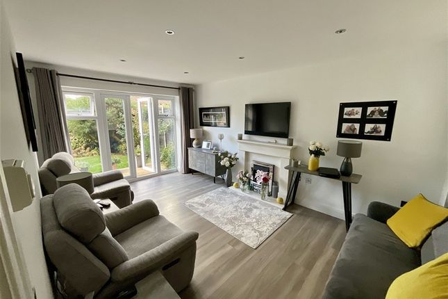 Bell Hill Close, Billericay photo 3