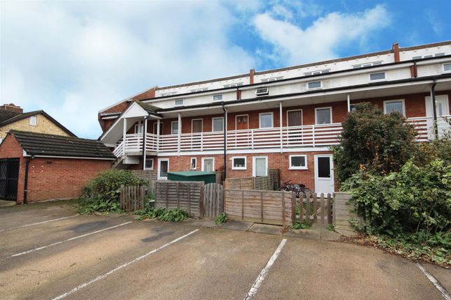 1-bed flat on 12A, Cavendish Road, Cambridge, £235,000