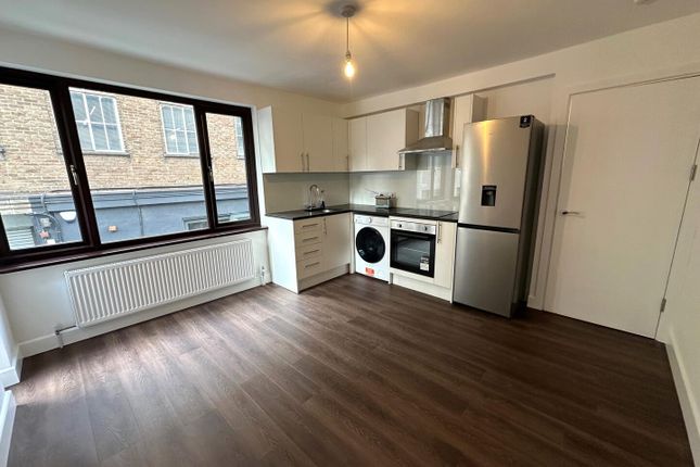 3-bed house on 9, Kenrick Place, London, £4,500/mo