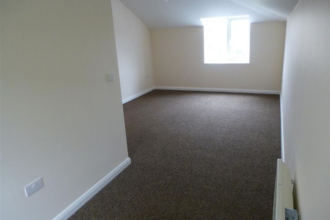 8, The Hawthorns, Park Lane, KIDDERMINSTER photo 5