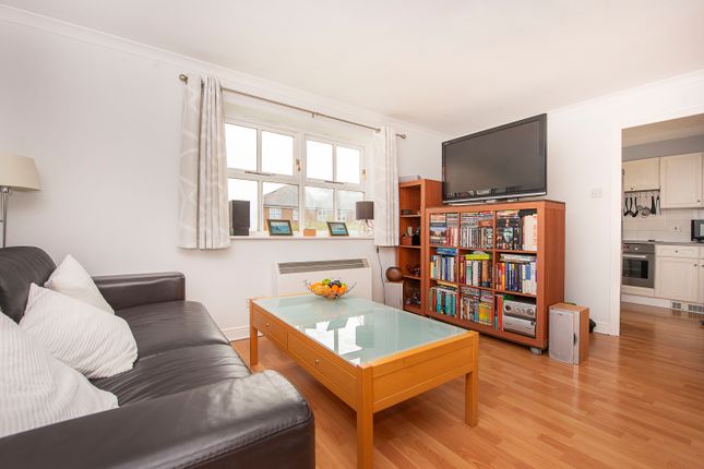 Thumbnail Flat for sale in Massingberd Way, London