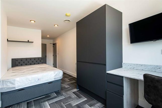 Apt 10, Graduation House High Road, Nottingham photo 4