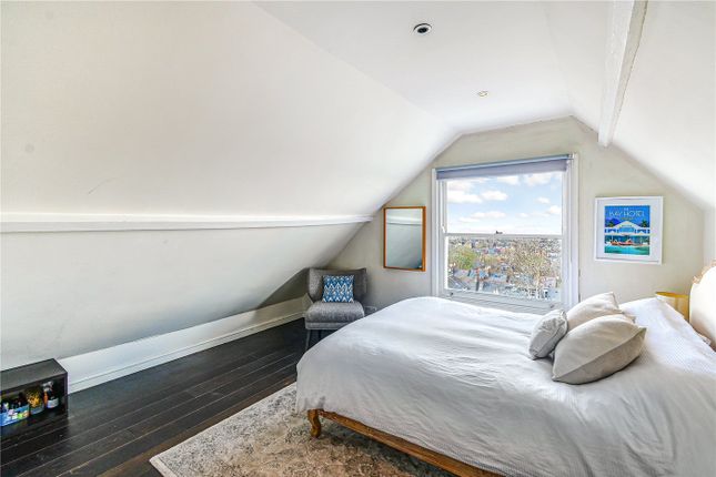 Flat for sale in Overhill Road, East Dulwich, London