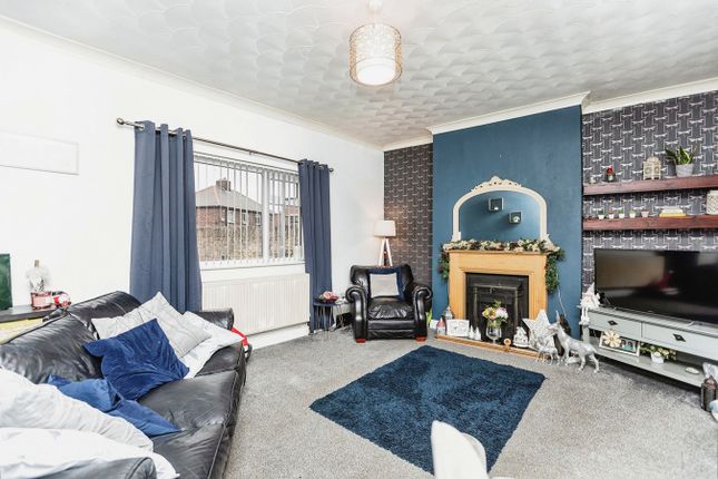 End terrace house for sale in Gillann Street, Knottingley