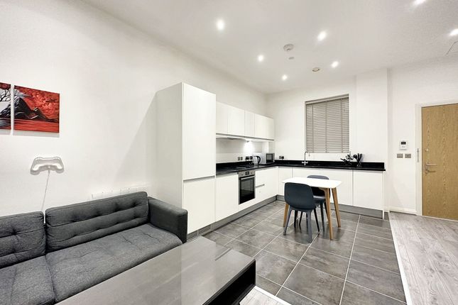 Flat 44, The Co-Operative, Coventry photo 2