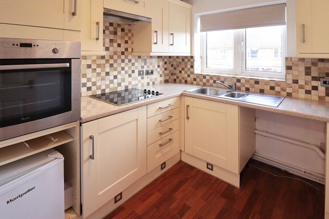 Flat 2, Hassenbrook House,, Hassenbrook Road, Essex photo 2