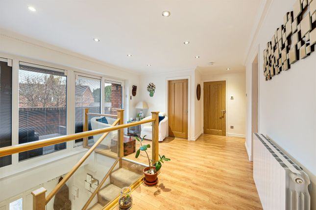 Flat for sale in Delahays Drive, Hale, Altrincham