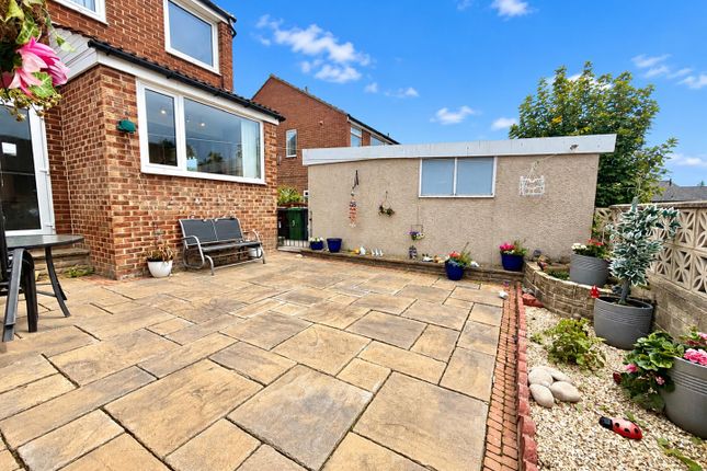 5, Wheelwright Avenue, Leeds photo 4