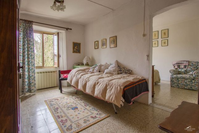 Detached house for sale in Massa-Carrara, Licciana Nardi, Italy
