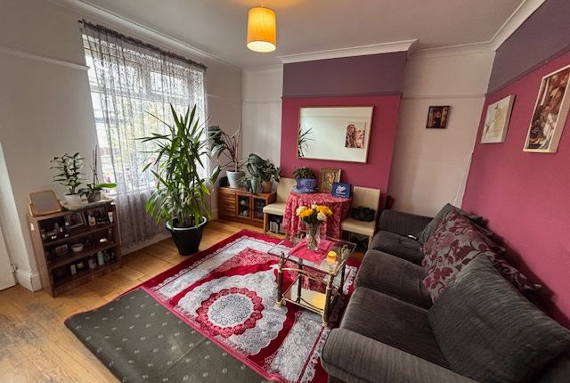 97, Summer Lane , Barnsley photo 3