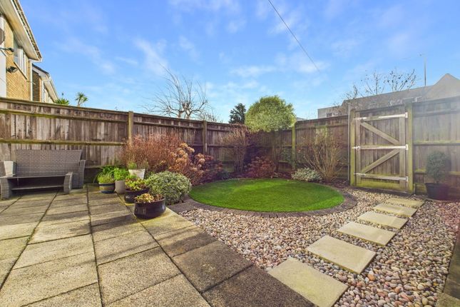 87, Rectory Farm Road, Lancing photo 2