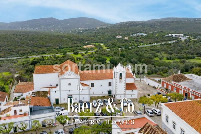 Villa for sale in 8150 São Brás De Alportel, Portugal